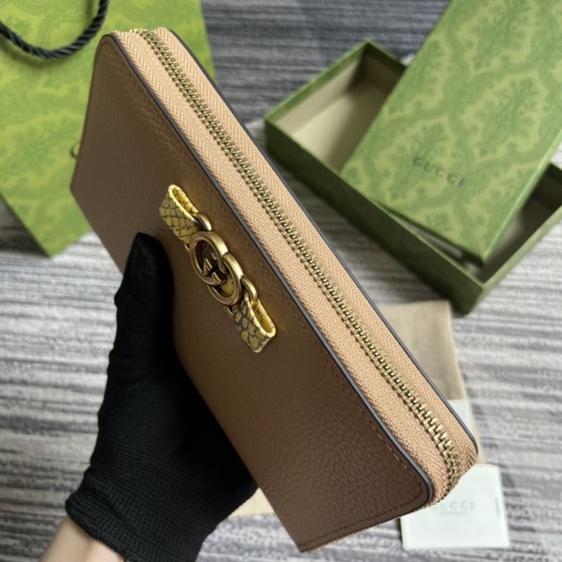Gvc*1 purse